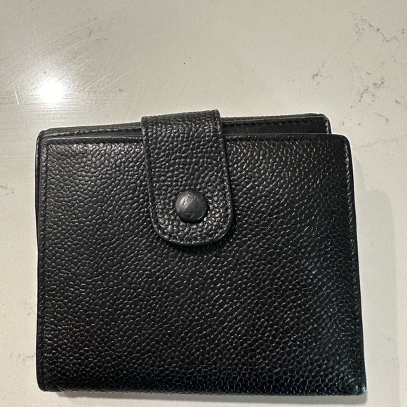 CHANEL Black Leather Vintage Wallet on Chain - Picture 3 of 14